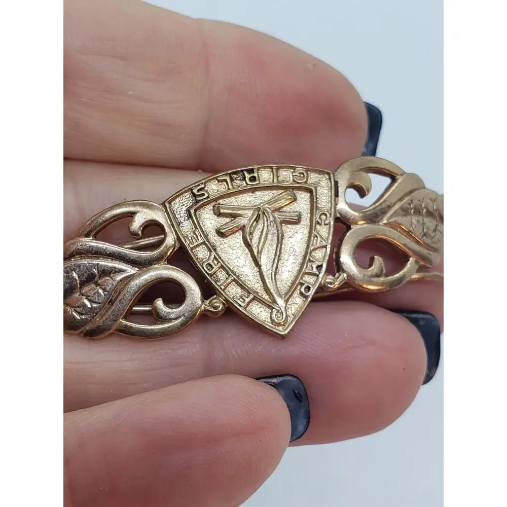 Vintage Camp Fire Girls Gold Tone Shield Bar Pin Badge Emblem Crest Collectible